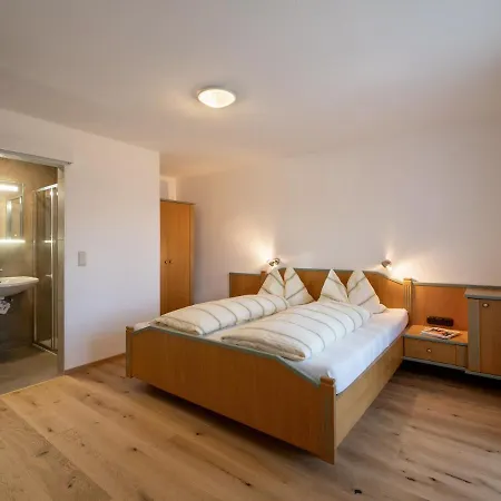 Apartment-pension Schmiedererhof *